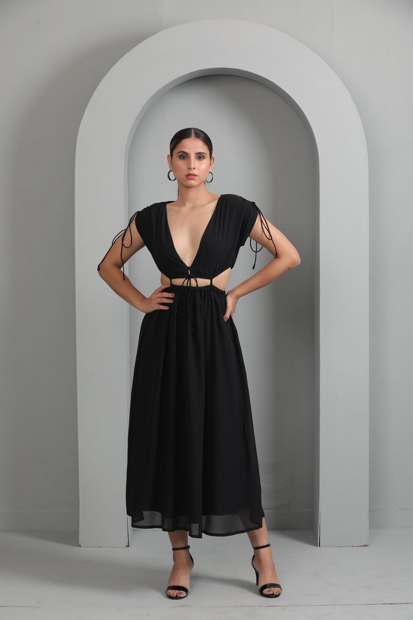 BLACK LONG GOWN