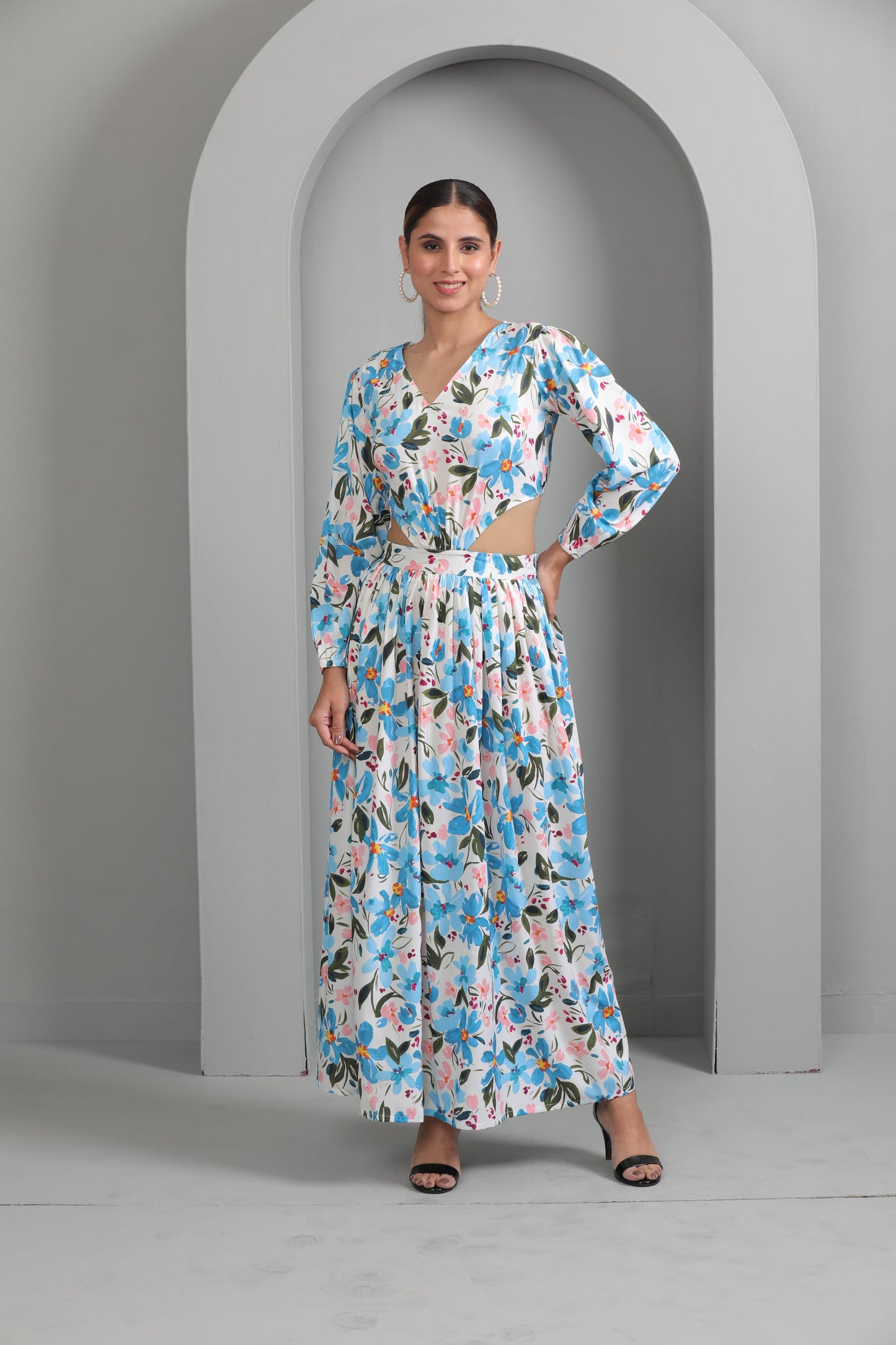 FLORAL SIDE CUT OUT LONG GOWN