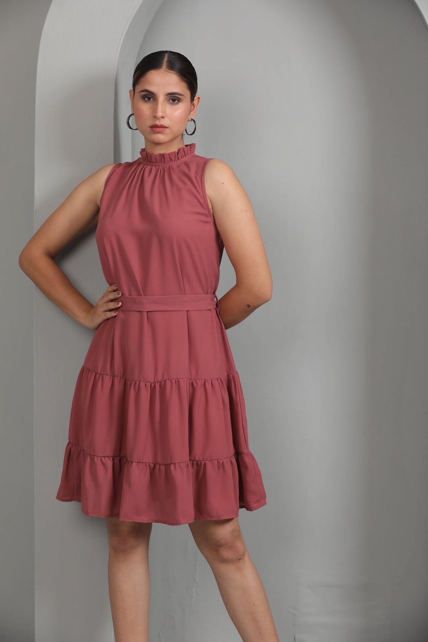 BRAHMOS SLEEVELESS DRESS WITH BELT - FUCHSIA