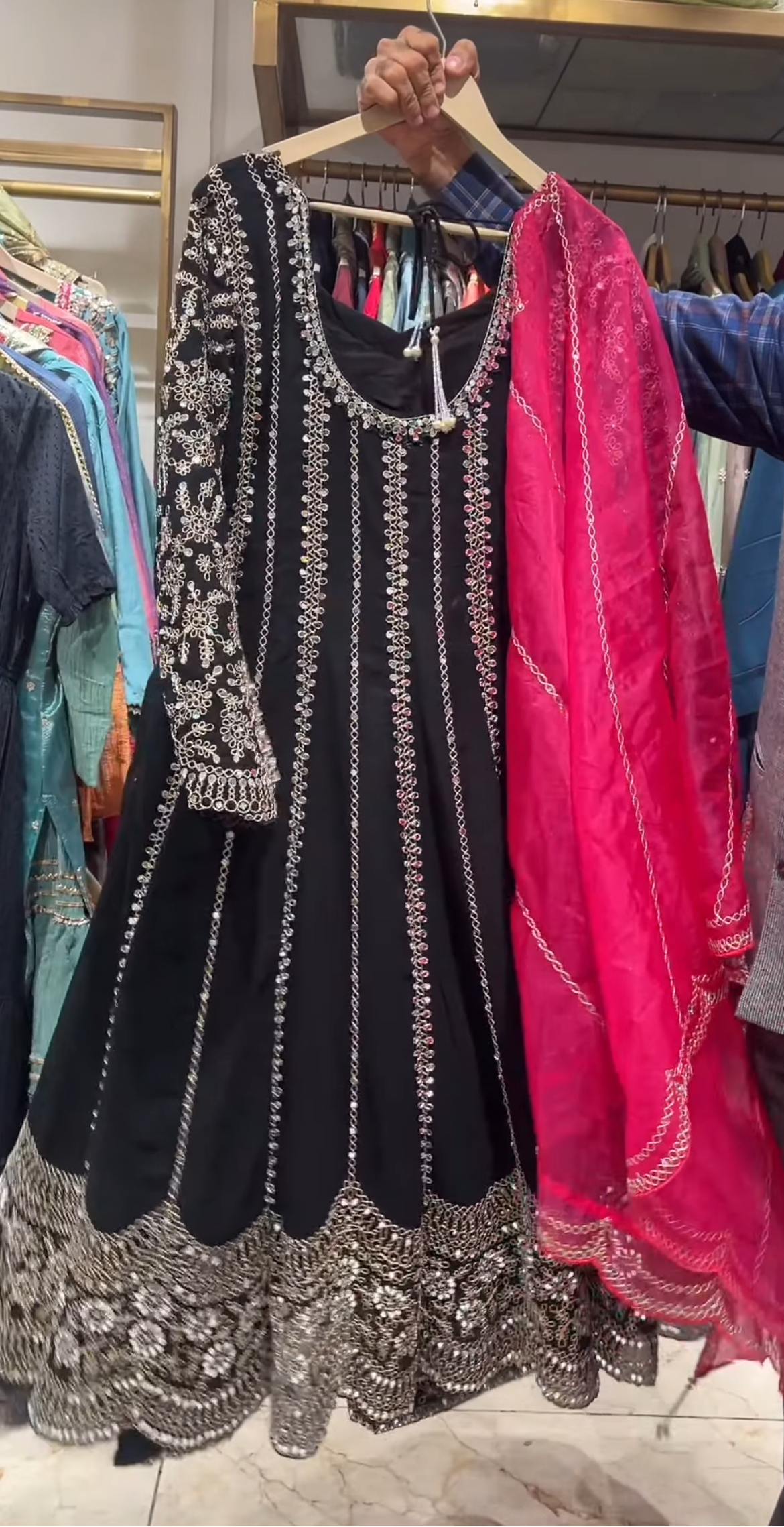 BLACK ANARKALI SUIT